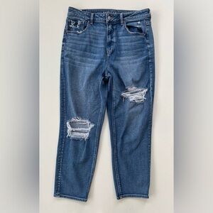 American Eagle Women's Distressed Medium Wash Stretch Mom Straight Jean Size 14